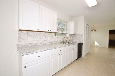 121 Karrigan St, Sebastian, FL 32958 - photo 6