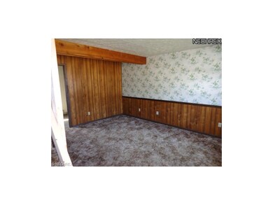 Family room Side A