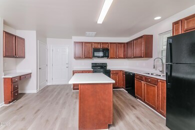 006-photo-kitchen-14827773