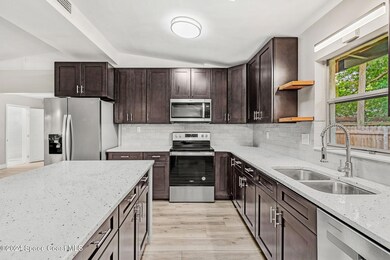 1102 Kirkland Dr. (16)
