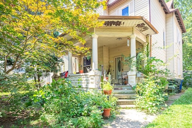 1003 Pennsylvania Ave unit 5, Columbus, OH 43201 - photo 2