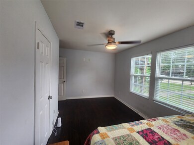 1706 Mary Ave, Bay City, TX 77414 - photo 4