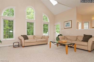 246 Ash Grove Cir, Aurora, OH 44202 - photo 7