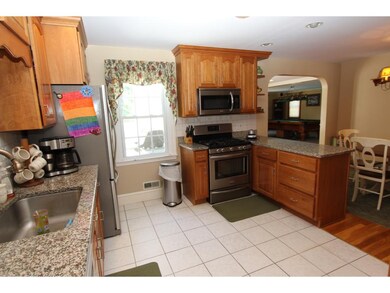 9 Edith Ave, Nashua, NH 03064 - photo 7