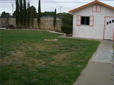 detached storage bld.