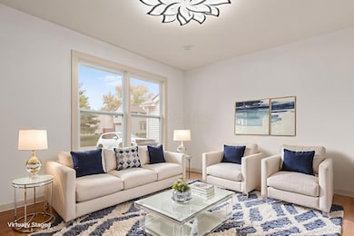 001_3f_i-5850-Meadowhurst-008 - Living R