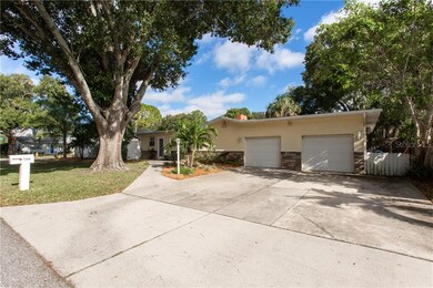 Welcome Home to Pasadena Golf Estates!