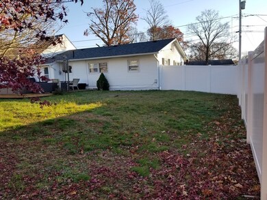 128 Dunbar St, Fall River, MA 02723 - photo 7