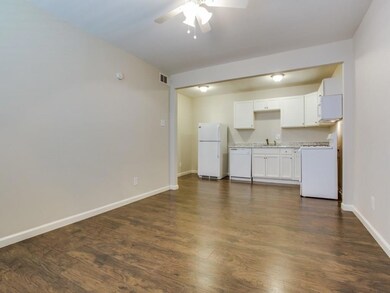 5722 Gaston Ave unit E, Dallas, TX 75214 - photo 3