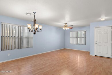 Living Room/Dining