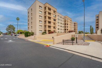 1-web-or-mls-Camelback-1