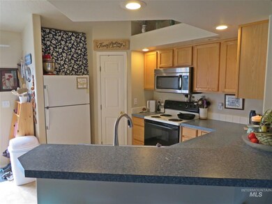 1417 W Hasket Ct, Nampa, ID 83686 - photo 5