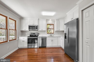 28 Worlds End Ln, Linden, VA 22642 - photo 2