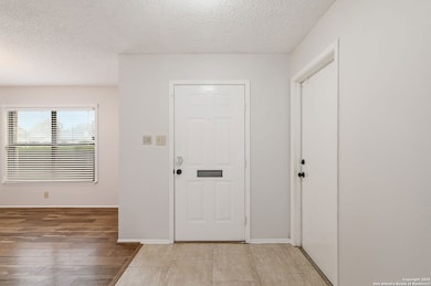 9910 Trendwood, San Antonio, TX 78250 - photo 3