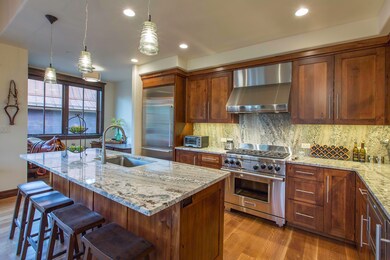 KitchenAngle