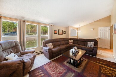 Spacious living room