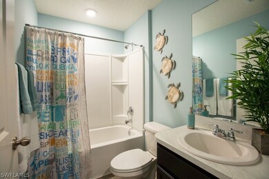 2201 NE 6th Place, Cape Coral, FL 33909 - photo 4