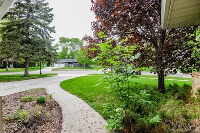 1715 Plumtree Rd N, Fargo, ND 58102 - photo 6