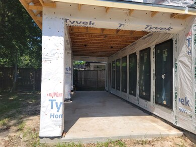 1251 Chamboard Ln, Houston, TX 77018 - photo 6