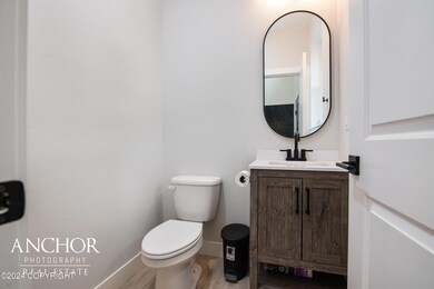 1/2 bath