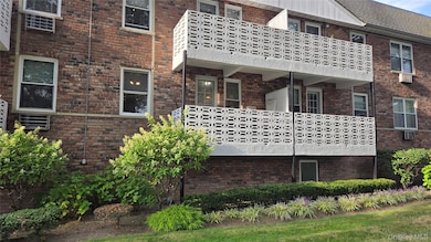 30 Daley Place unit 146, Lynbrook, NY 11563 - photo 3