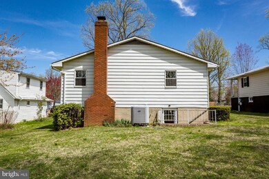 5947 Baltimore St, Gwynn Oak, MD 21207 - photo 5