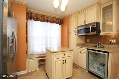 10004 Beacon Pond Ln, Burke, VA 22015 - photo 5