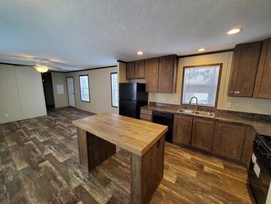35 Sparrow Hill Dr unit 338, Orion Township, MI 48359 - photo 2