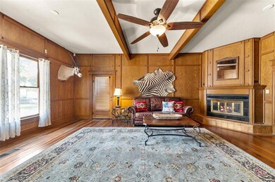 105 N Merrimac St, Weatherford, TX 76086 - photo 5