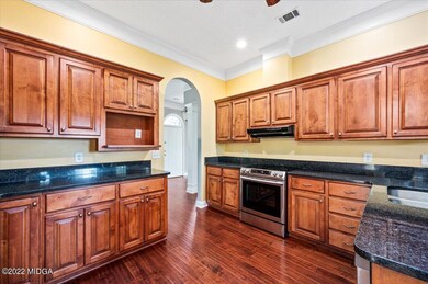 303 Bellemeade Cir, Warner Robins, GA 31088 - photo 7