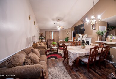 living/dining room