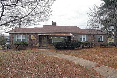 1424 Old Fredericktown Rd, Farmington, MO 63640 - photo 2