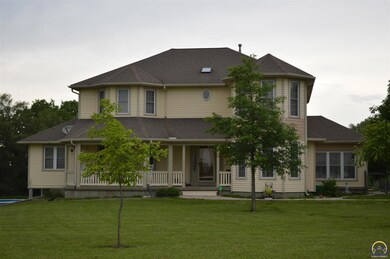 11820 126th Rd, Hoyt, KS 66440 - photo 2