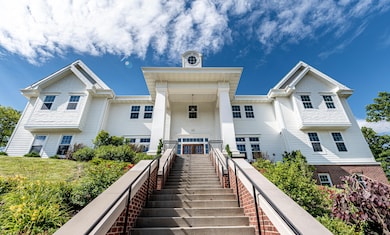 Stunning Entry