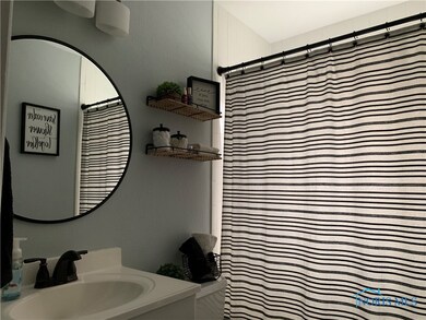 2324 114th St, Toledo, OH 43611 - photo 7