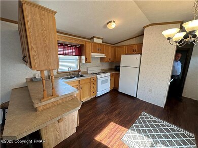 8220 Airport Rd unit 9, Northampton, PA 18067 - photo 7