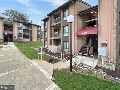 6093 Majors Ln, Columbia, MD 21045 - photo 2