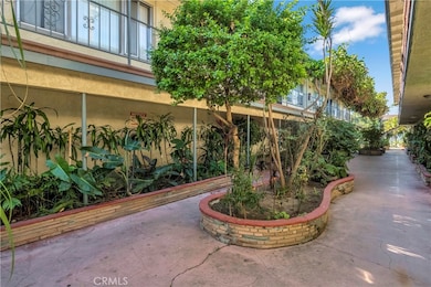 1518 E Artesia Blvd, Long Beach, CA 90805 - photo 3