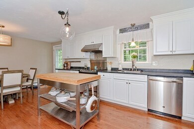 32 Whitetail Cir, Southbridge, MA 01550 - photo 7