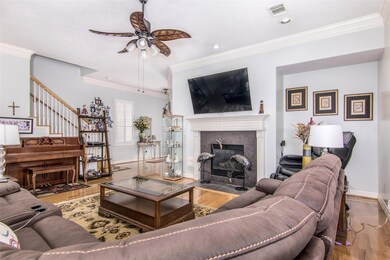 3015 Heritage Creek Terrace, Houston, TX 77008 - photo 7