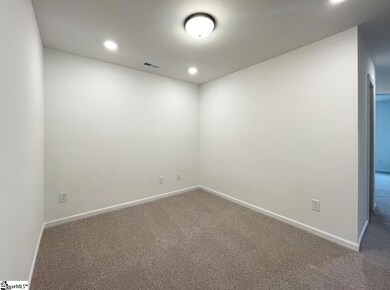 214 Brochaill Ct, Powdersville, SC 29673 - photo 7