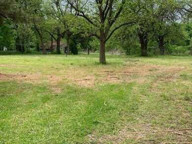 2260 Woodlake Rd, Denison, TX 75021 - photo 3