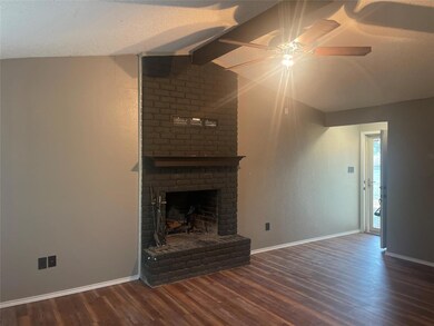 3902 Karen Dr, Abilene, TX 79606 - photo 3