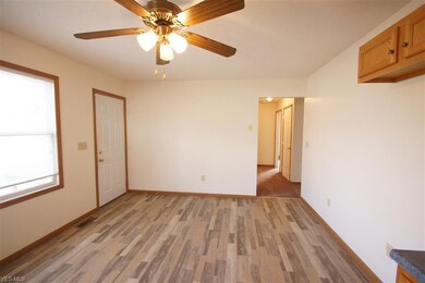 1415 2nd St NE, Canton, OH 44704 - photo 6