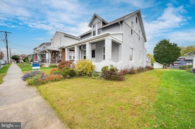 3317 Ridgeway St, Reading, PA 19605 - photo 2