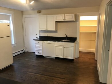 14 Line St unit 2, Somerville, MA 02143 - photo 2