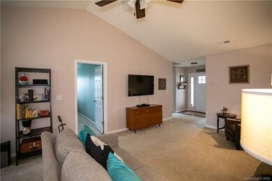 725 Summey Farm Dr, Dallas, NC 28034 - photo 6