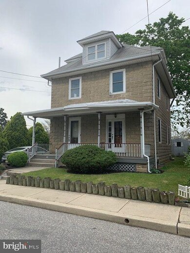 47 Russell St, Woodbury, NJ 08096 - photo 2