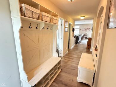 1400 W Springhurst Blvd, Greenfield, IN 46140 - photo 5