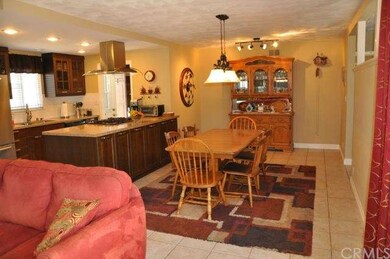 Dining Area -- Large enough for a BIG family